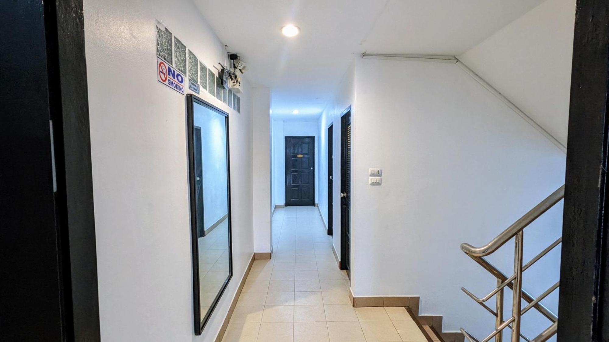 Heaven House Restro & Bar Hotel Patong Exterior foto